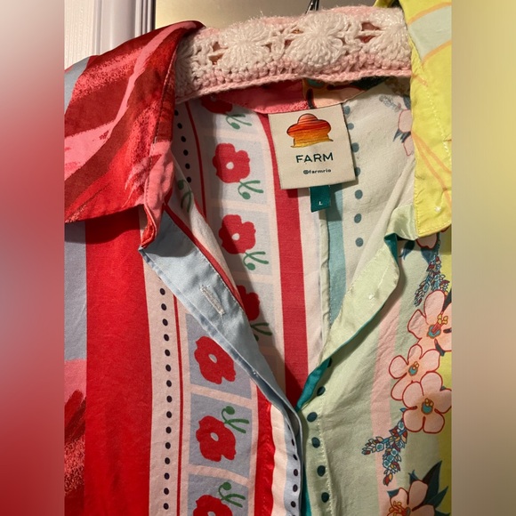 FARM Rio button down - Picture 3 of 4